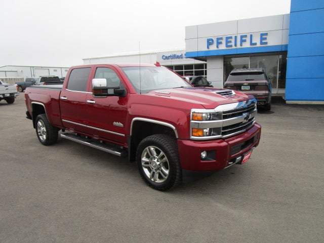 2019 Chevrolet Silverado 2500 HD High Country in Cajun Red Tintcoat — front three-quarter view