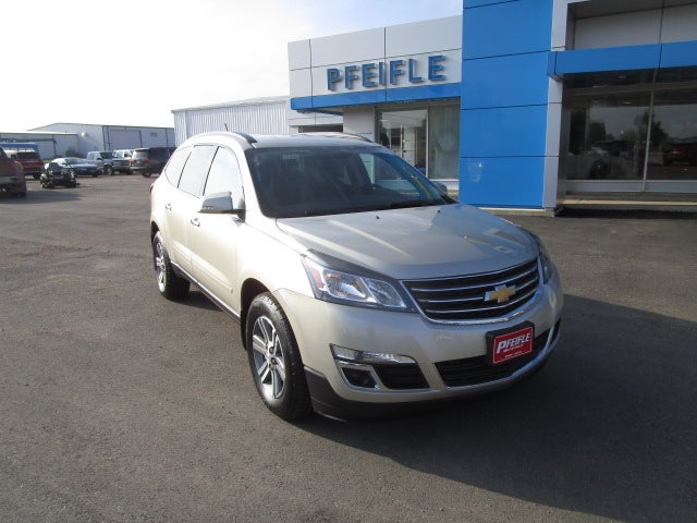 2017 Chevrolet Traverse LT in Champagne Silver Metallic — front three-quarter view