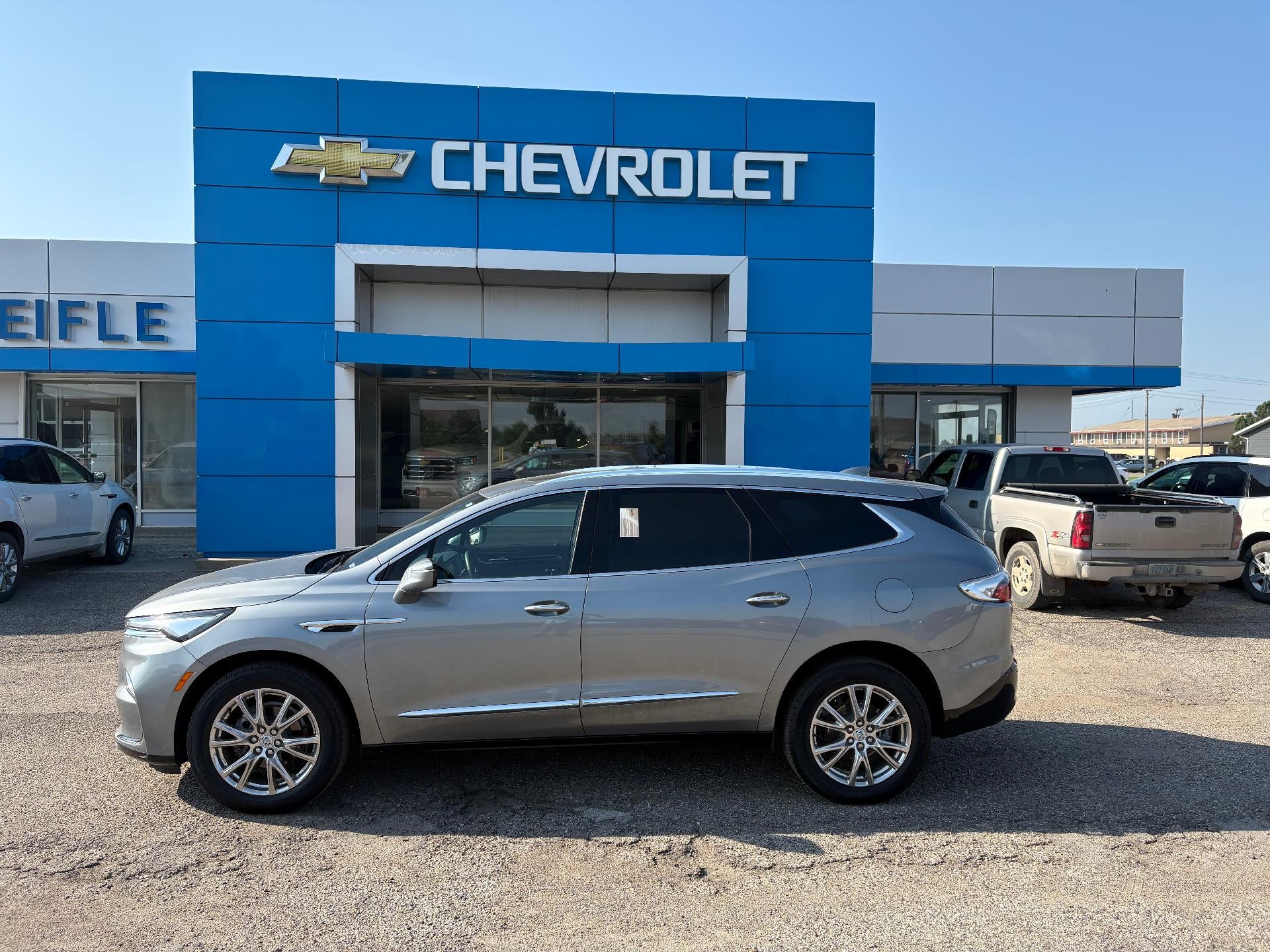 2024 Buick Enclave Essence in Moonstone Gray Metallic — front three-quarter view