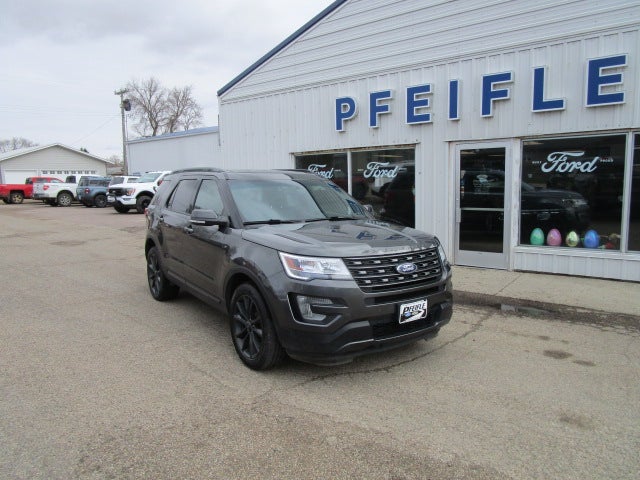 2017 Ford Explorer XLT in Carbonized — front three-quarter view
